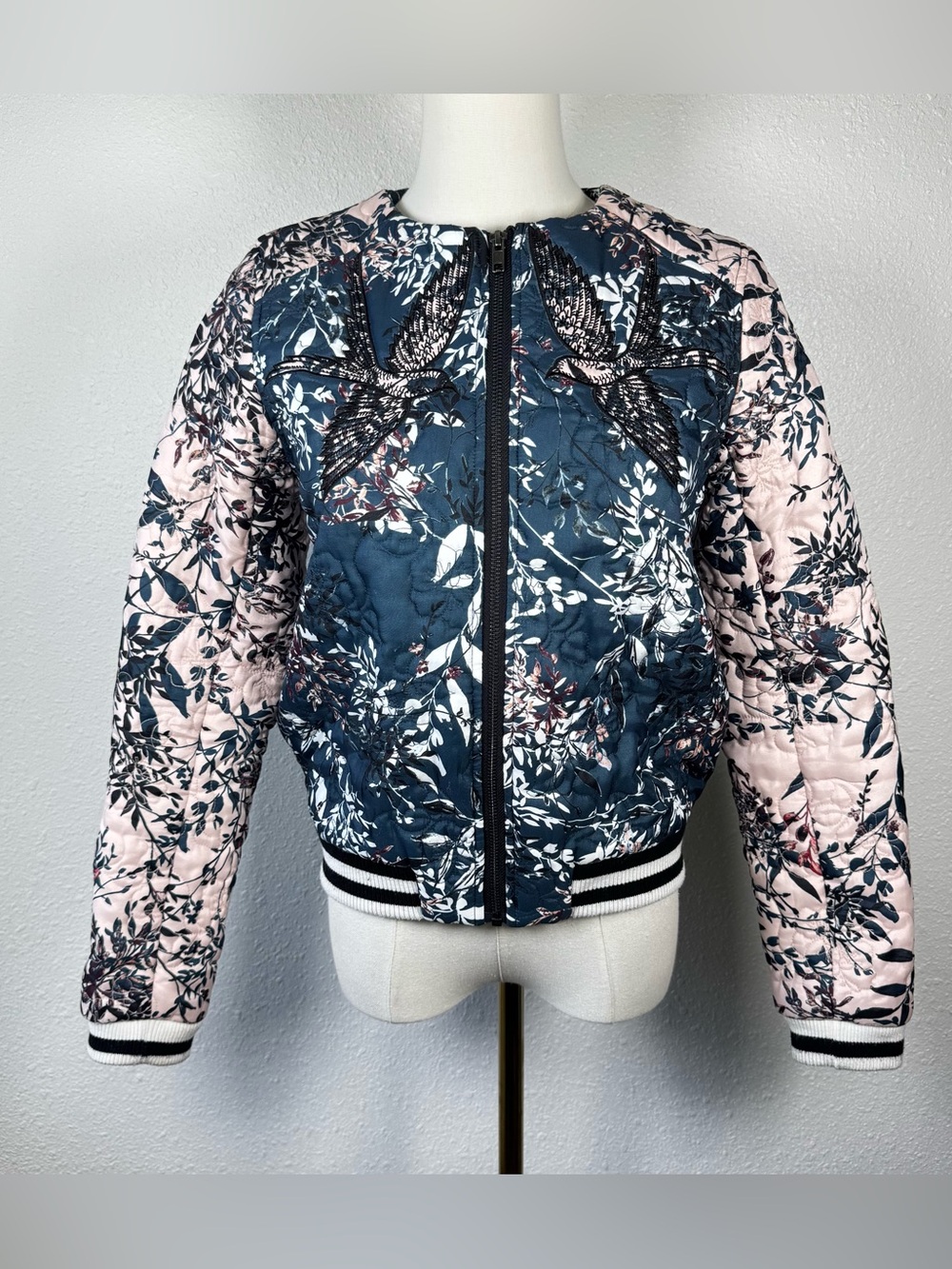 ⁠Parker Floral Quilted Bomber Jacket Americana Embroidered cottagecore 
 small
